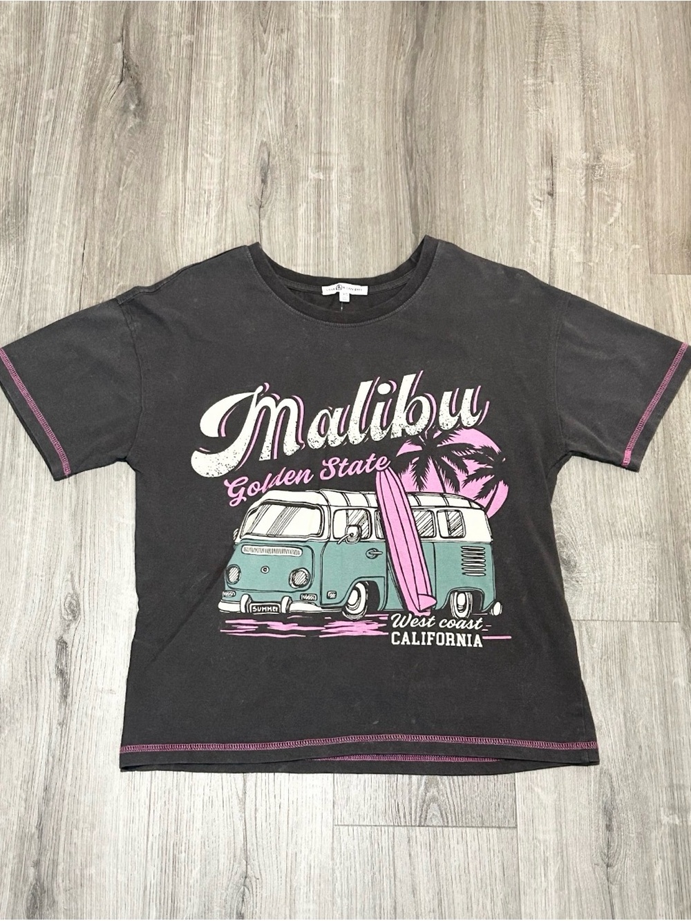 ❥𝖫𝖮𝖵𝖤 ＆𝖫𝖠𝖹𝖸 𝖣𝖠𝖸𝖲: Malibu Graphic Tee